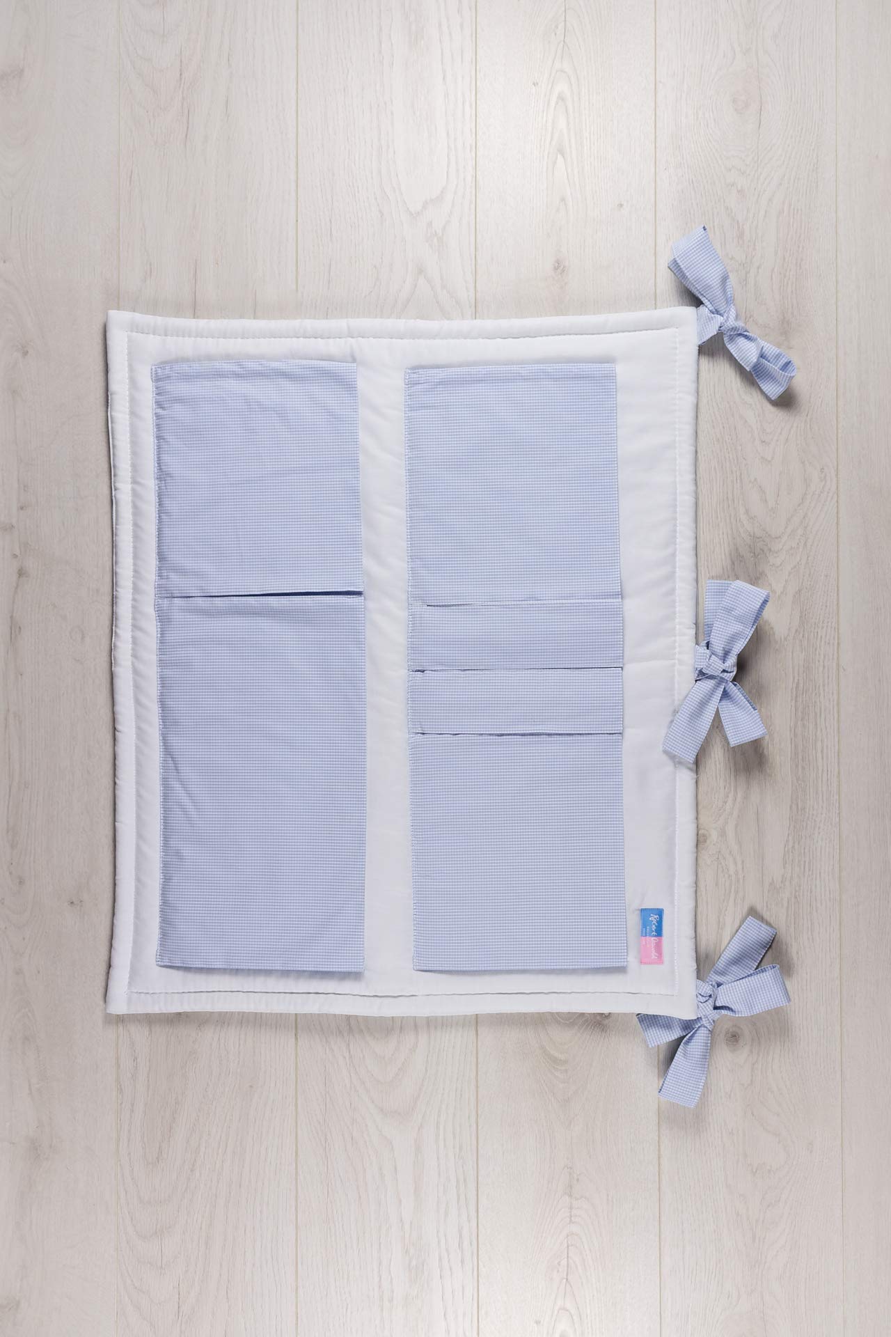 Robert Osswald 1.1.5.1.1.1-K01-05 Utensilo with Pockets for Cot 75 cm x 70 cm Red