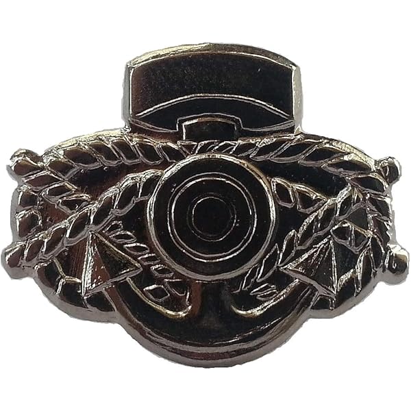 IDF Israeli Air force CAP BADGE beret hat pin Israel Zahal