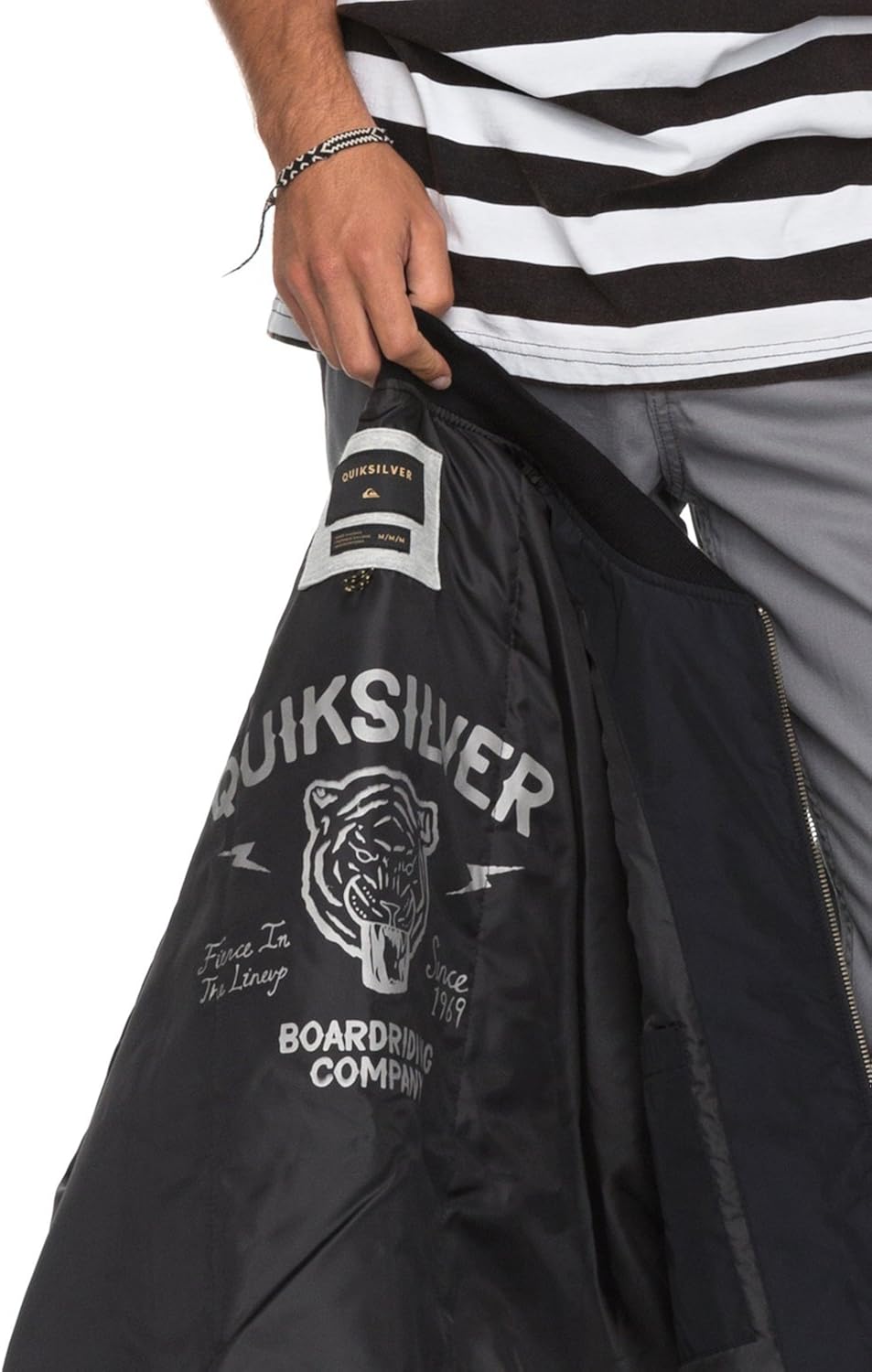 Quiksilver Men's Charveen: Clothing