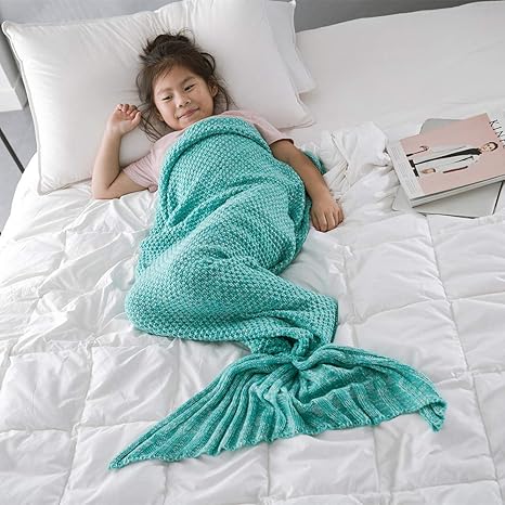 Amazon Lupanjp マーメイド ブランケット 着る毛布 人魚 ひざ掛け 可愛い お昼寝毛布 人魚毛布 コスチューム 尾びれ 冷房対策 柔らかい 暖かい 大判 ギフト グリーン 180 80cm 着る毛布 かい巻き オンライン通販