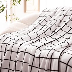 Bertte Fleece Throw Blanket Super Soft Cozy Warm