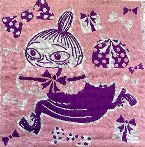 Amazon Co Jp ムーミン ガーゼハンカチ ミイのプレゼント ピンク むーみん商品 ホビー