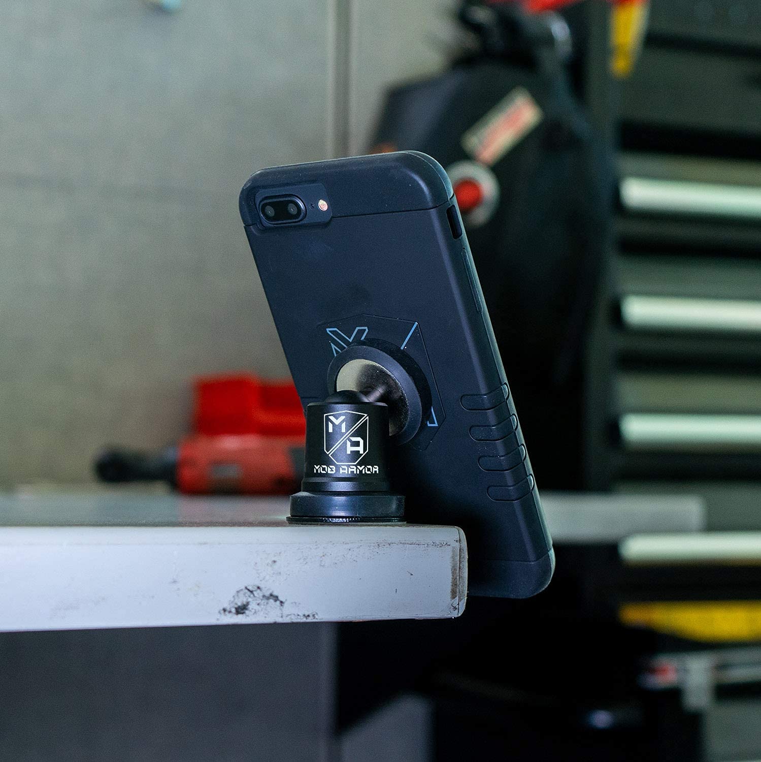 Mob Armor MobNetic Maxx - USA Assembled Magnetic Phone Holder for Car, Magnetic Car Phone Mount, 90-Degree Tilt, 360-Degree Rotation, Aluminum Metal, Compatible with iPhone & Android - Black