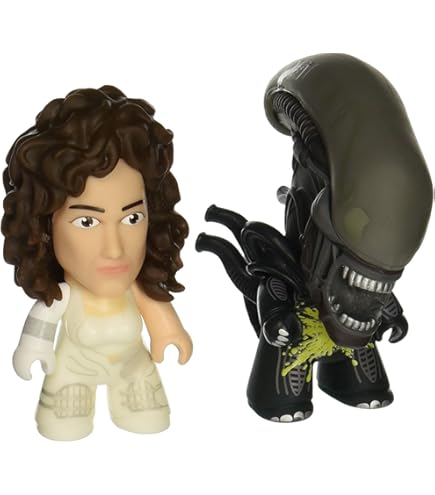 Amazon.com: Titan Merchandise Alien Titans: Bloody Parker & Bloody