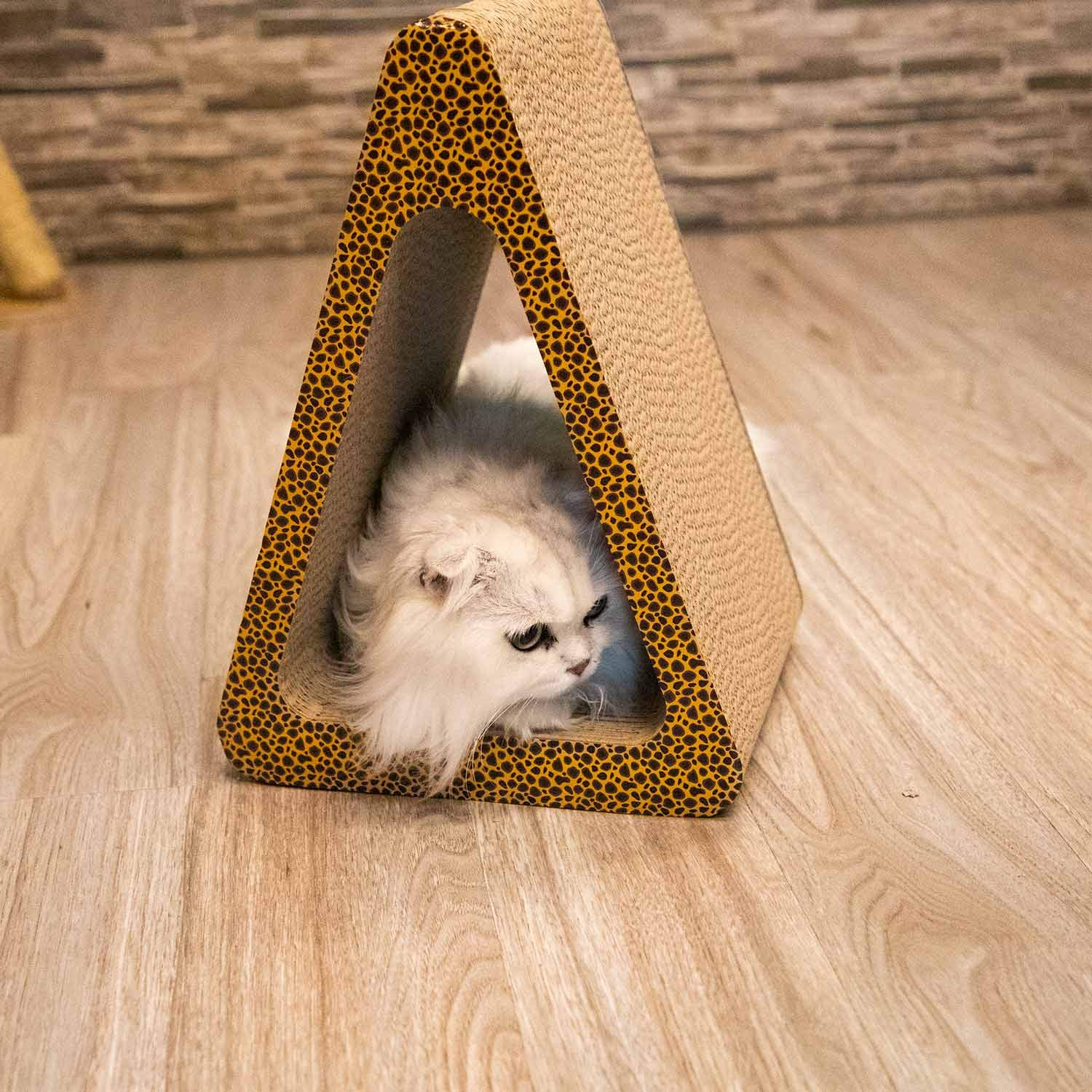 ZENEZ Cat Scratching Posts, 3-Sided Vertical Cat Scratcher Scratching Board Triangle Angles Cardboard