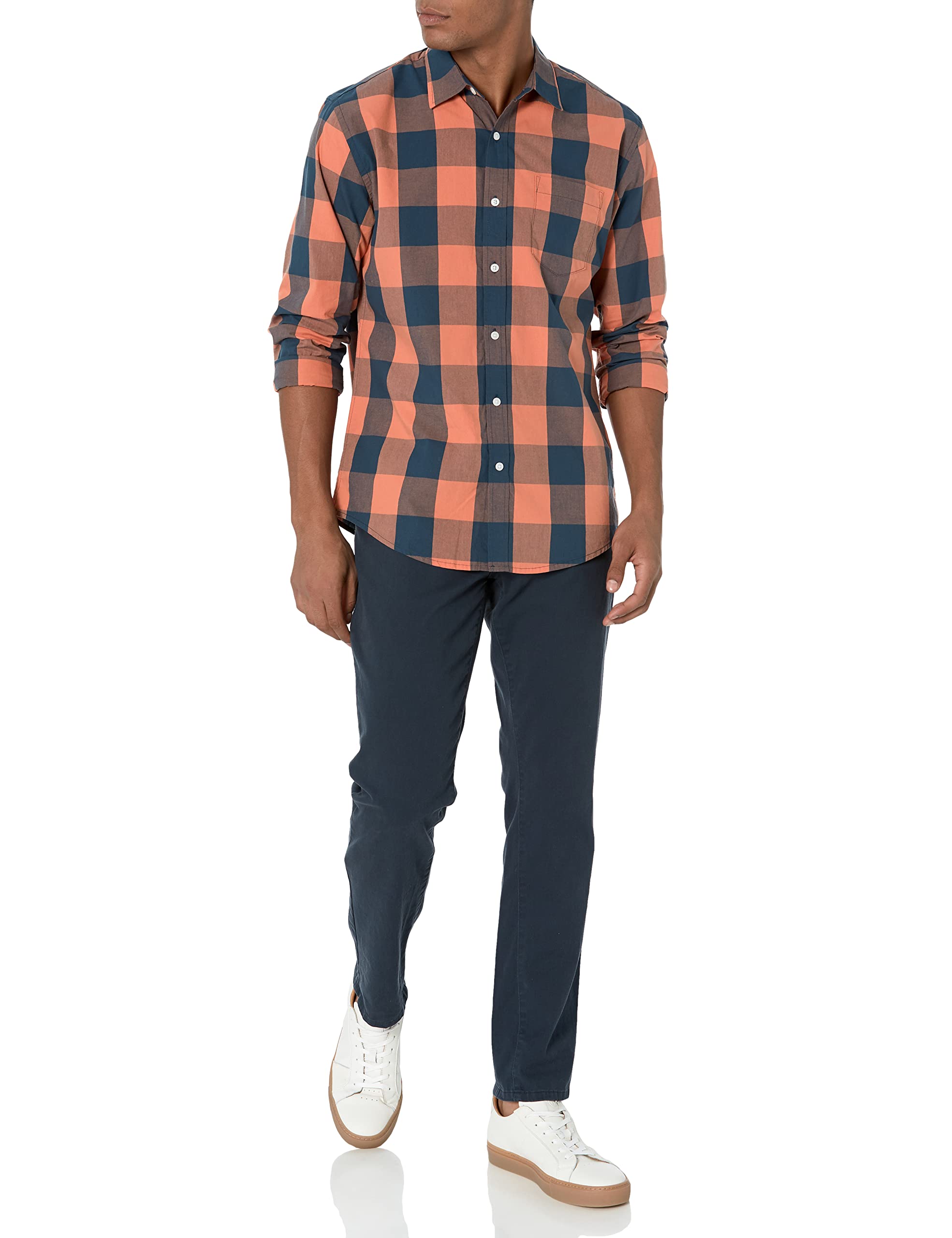 Amazon Essentials Men's Regular-Fit Long-Sleeve Casual Poplin Shirt