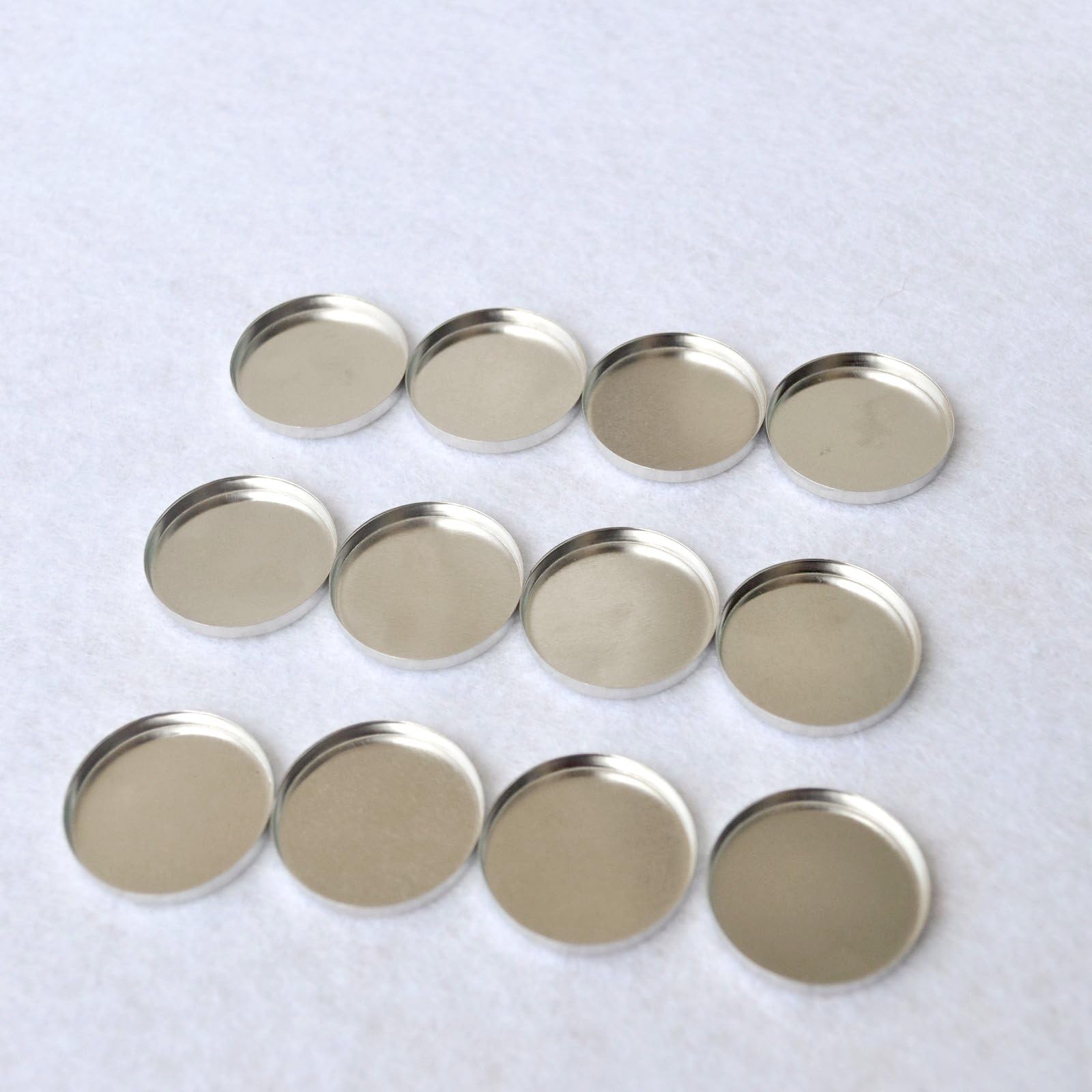 EchiQ 12pcs Empty Round Tin Pans for Eye shadow Palette DIY 26mm Iron Pan Makeup Tool Fit Magnetic Makeup Palette