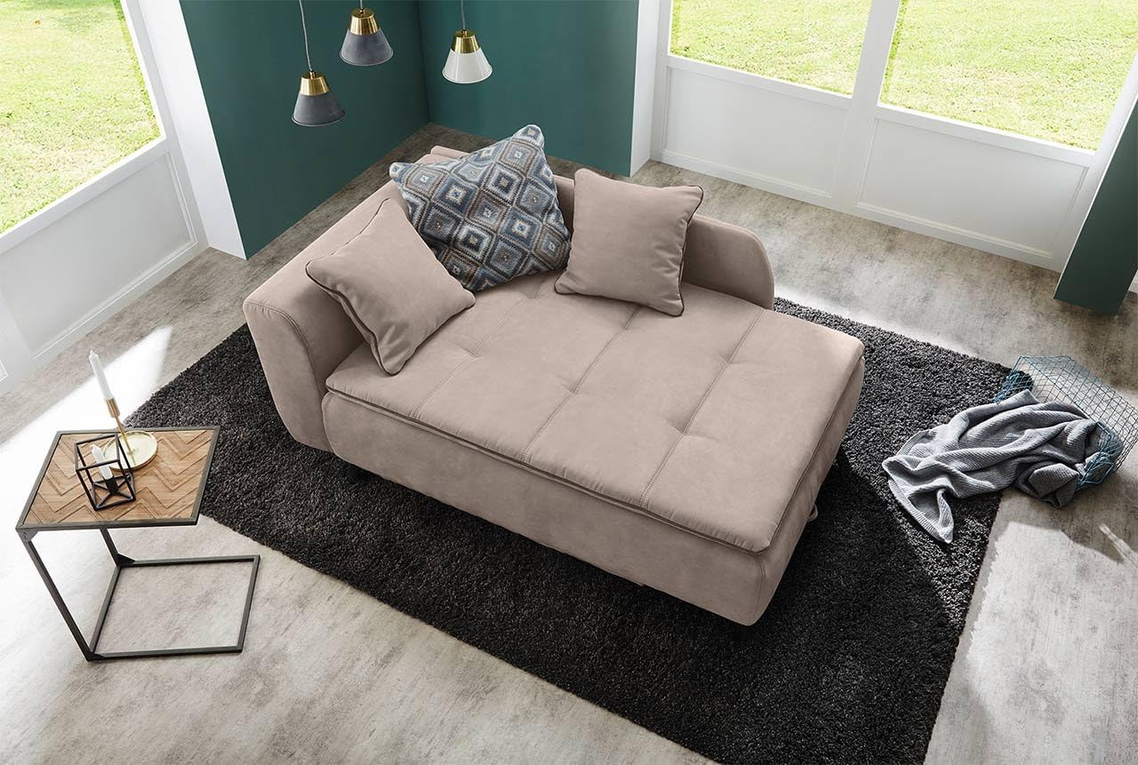 lifestyle4living Recamiere mit Schlaffunktion & Bettkasten in Beige, Microfaser Das Schlafsofa
