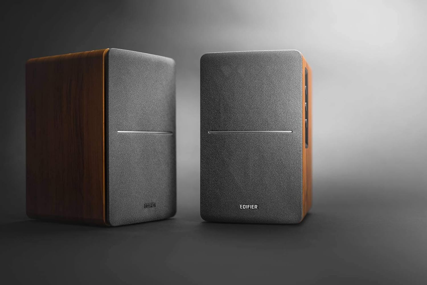 Edifier R1280DB Powered Bluetooth Bookshelf Speakers