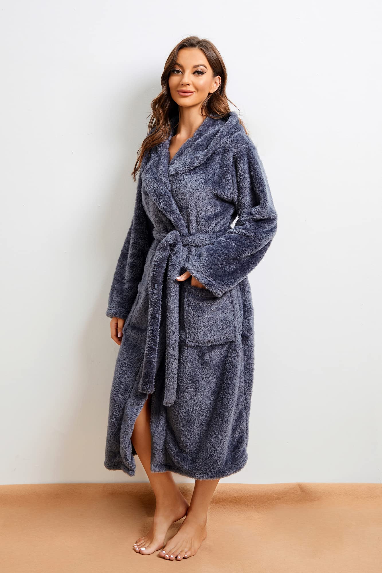 Hooded Fleece Robe (Dark Gray)
