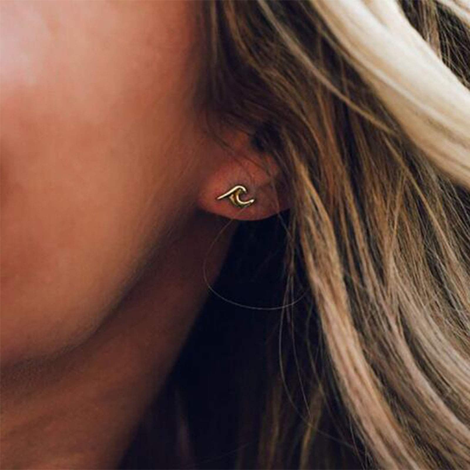 Yienate Tiny Wave Earrings Studs Ear Climber Ear Clip Dainty Wave Ear Crawler Cuff Earrings for Women and Girls (Gold)