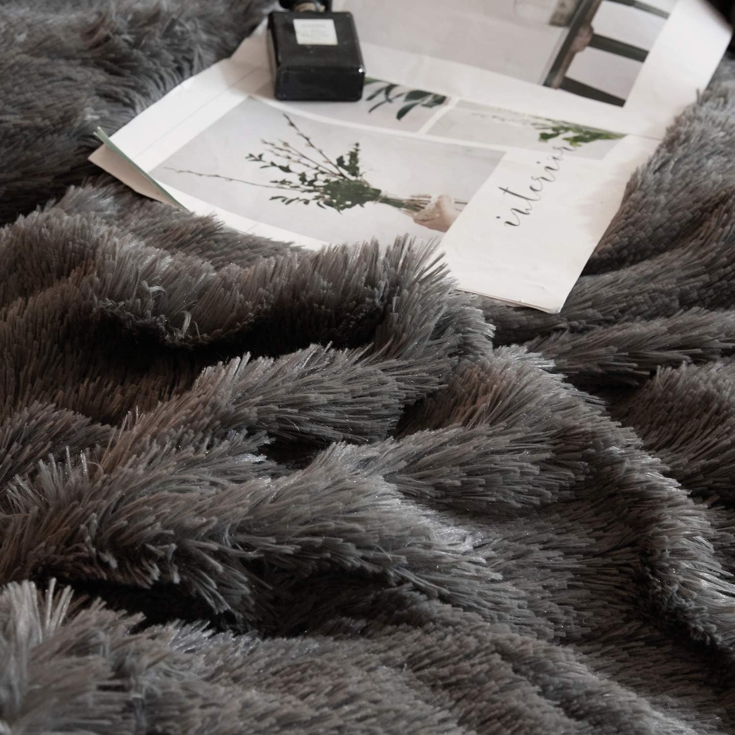XeGe Plush Shaggy Duvet Cover Set Luxury Ultra Soft Crystal Velvet Bedding Sets 3 Pieces（1 Faux Fur Duvet Cover + 2 Faux Fur Pillowcases），Zipper Closure （Queen，Dark Gray ）: Home & Kitchen