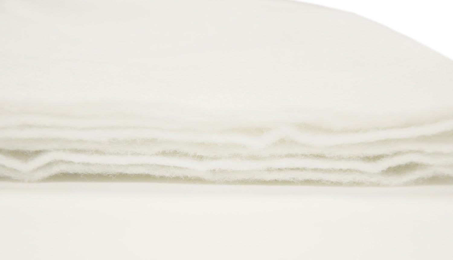 White Fairfield 90Inch by 30Yard PolyFil Traditional Quilt Batting