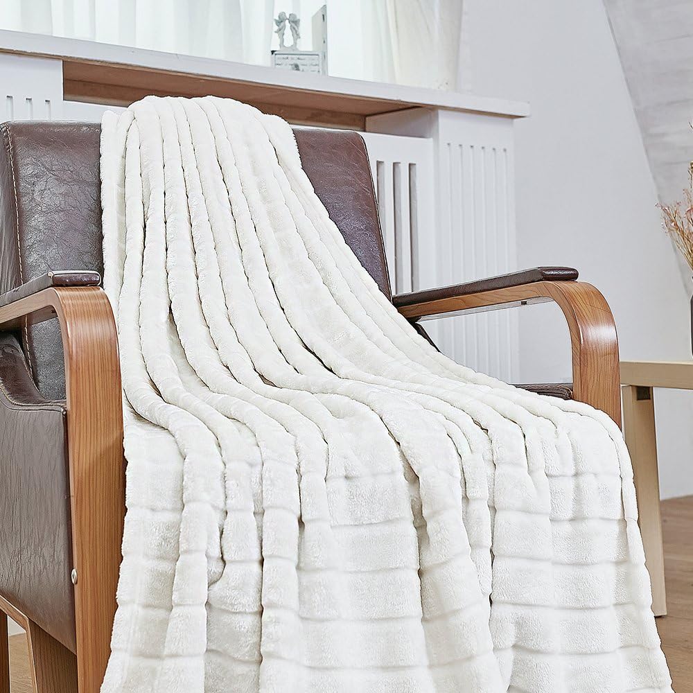 Bertte Throw Blanket Super Soft Cozy Warm Blanket 330 GSM Lightweight Luxury Fleece Blanket for Bed Couch- 50"x 60", Ivory White: Home & Kitchen