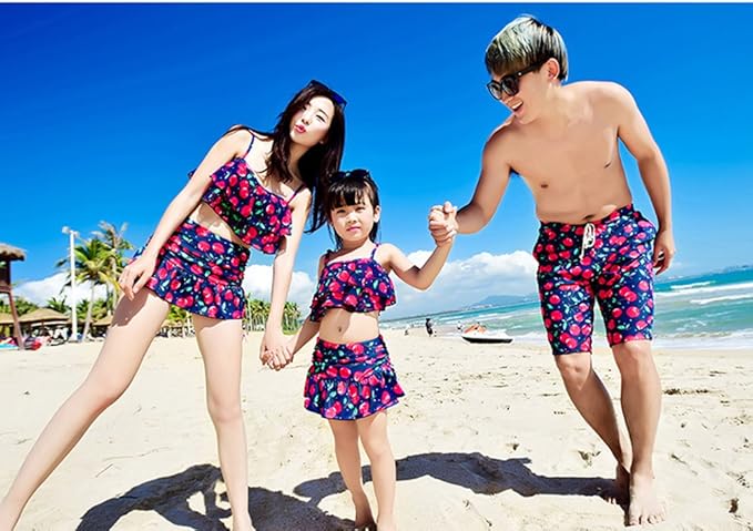 amazon ダチ dachi 親子ペア 水着 レディース キッズ メンズ ママ用上下セット お子様用上下セット パパ用ハーフパンツ おそろい 5点セット親子でお揃い カップルや親子でおしゃれなペアルックとして着られる 5点セット親子でお揃いサイズ指定 注文後メールにて