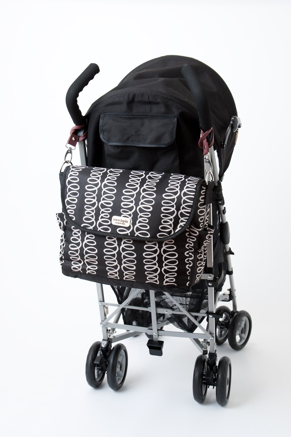 Amazon timi & leslie Messenger Bag Mackenzie Black Amazon timi & leslie Messenger Bag Mackenzie Black Discontinued by Manufacturer Diaper Tote Bags Baby