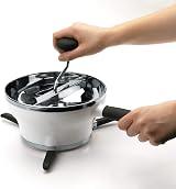OXO Good Grips Food Mill Stainless Steel Bowl 2.17L with 3 Disks view 8