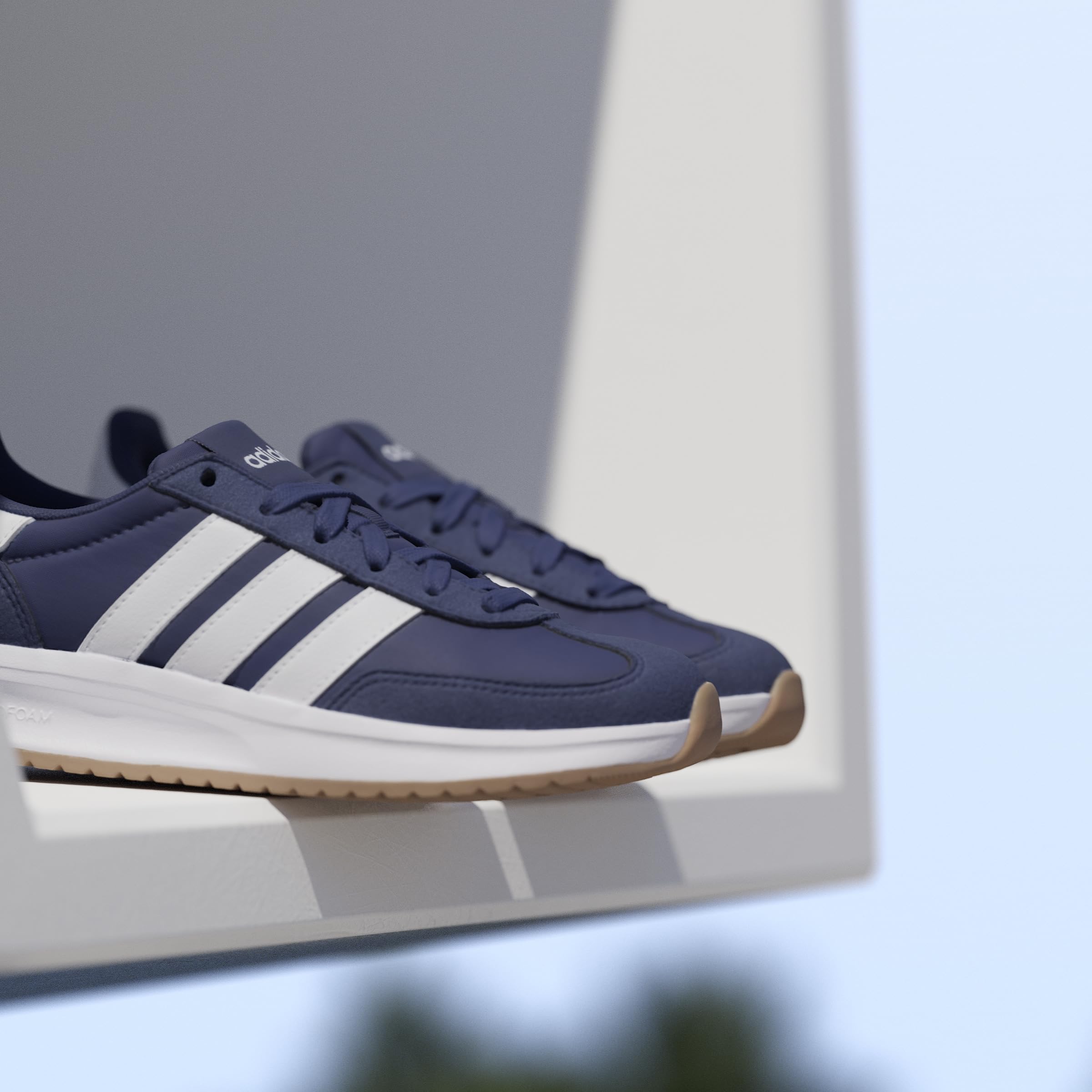 adidas Unisex-Child Run 70s 2.0