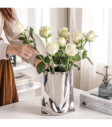 Amazon.com: Alessi Officina Crevasse Flower VASE, Silver : Home