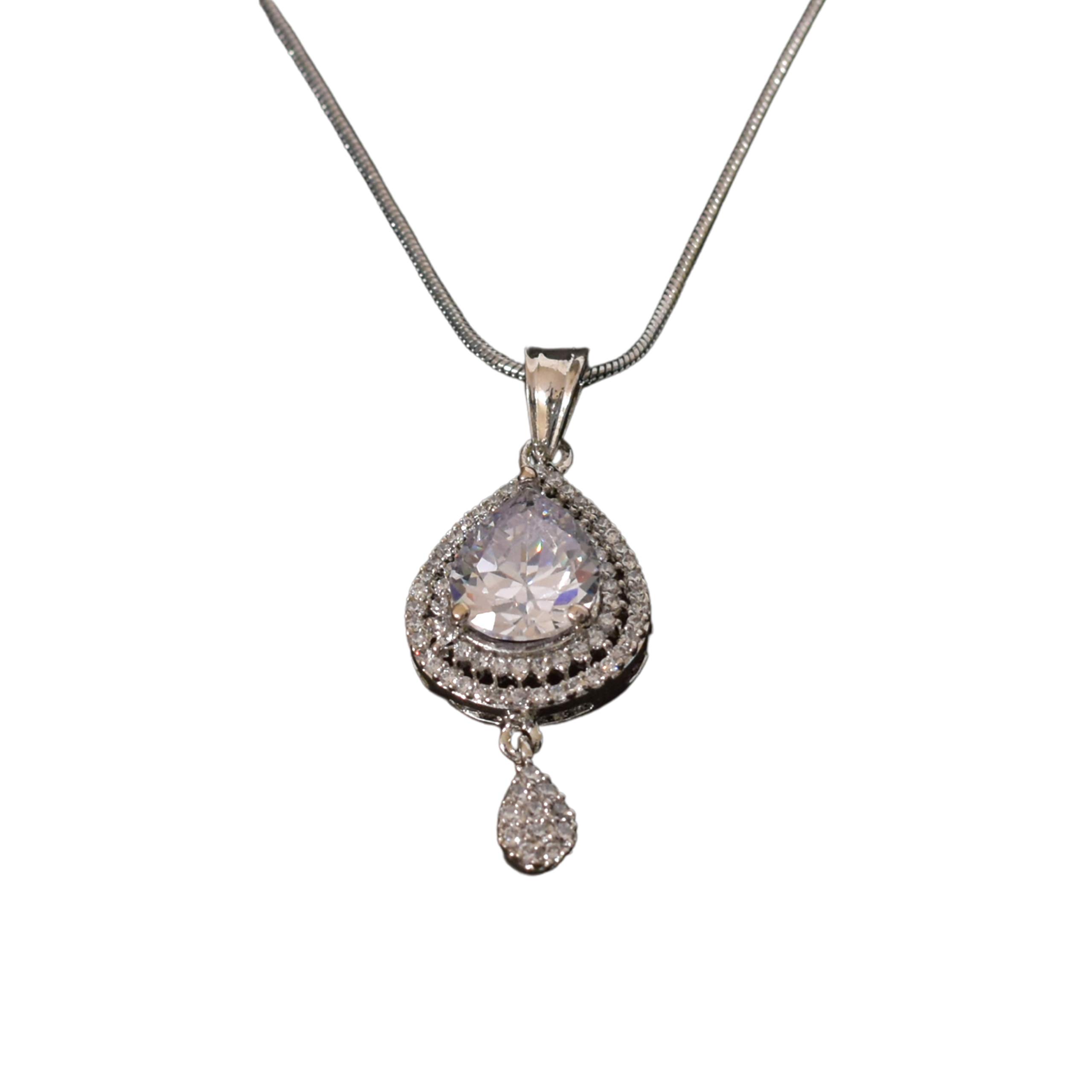 KACHVI Crystals And Gemstones Healing Pendant With Clear Quartz Stone Crystal Helps in Meditation Yoga Healing Meditation Gifts Spiritual Gifts Crystal Gifts for Lovers