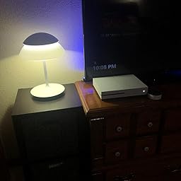 hue beyond table lamp