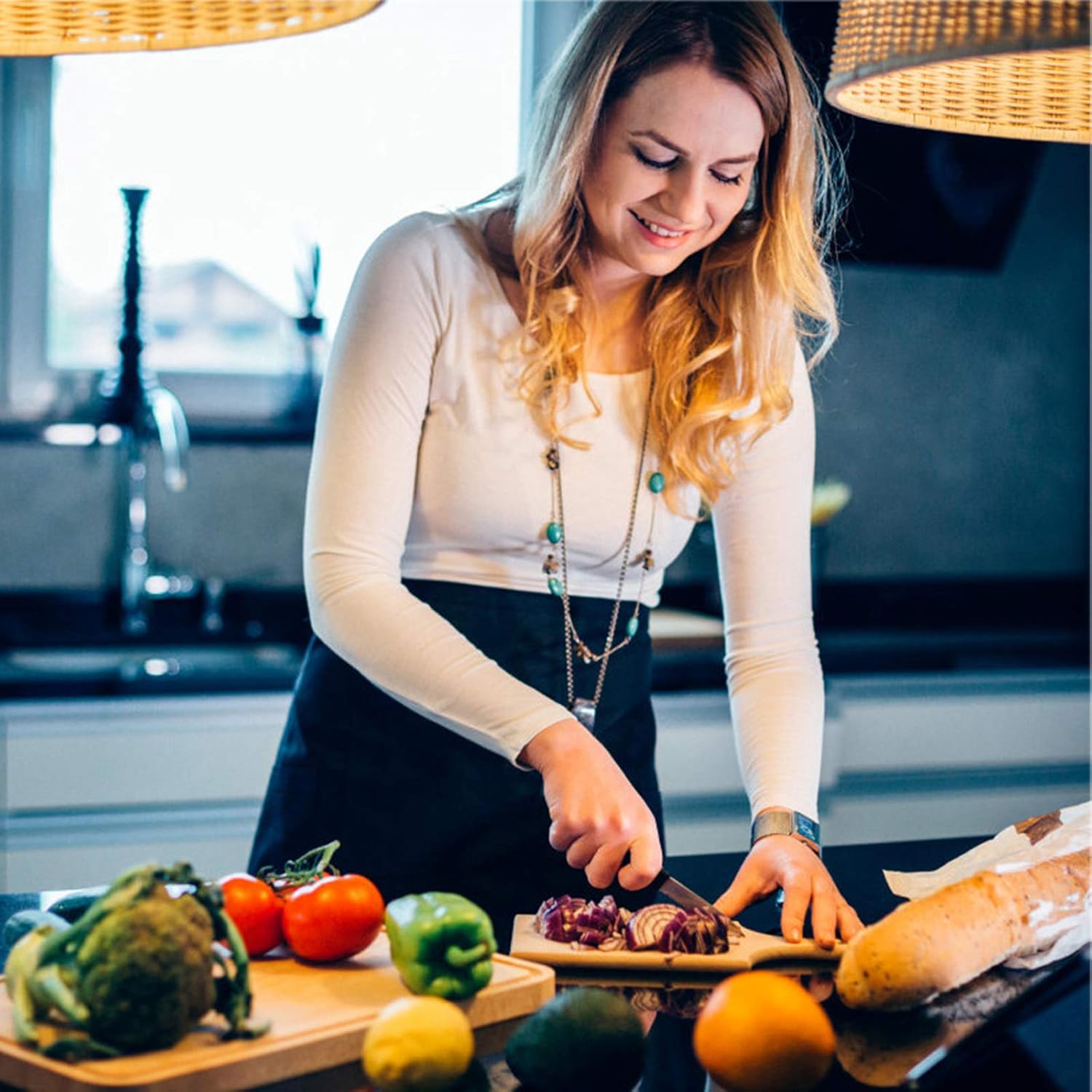 BOHARERS Waist Apron with 3 Pockets - Black Waitress Waiter Server Short Aprons: Home & Kitchen