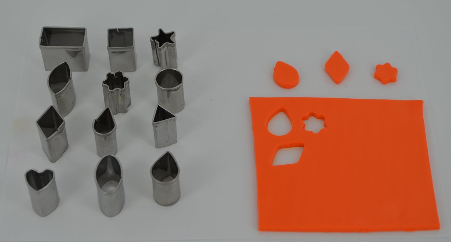 Artemio Premo Sculpey Basic Shapes Mini Metal Cutters - 12 Pieces, Silver, 1 - Pack - Image 3