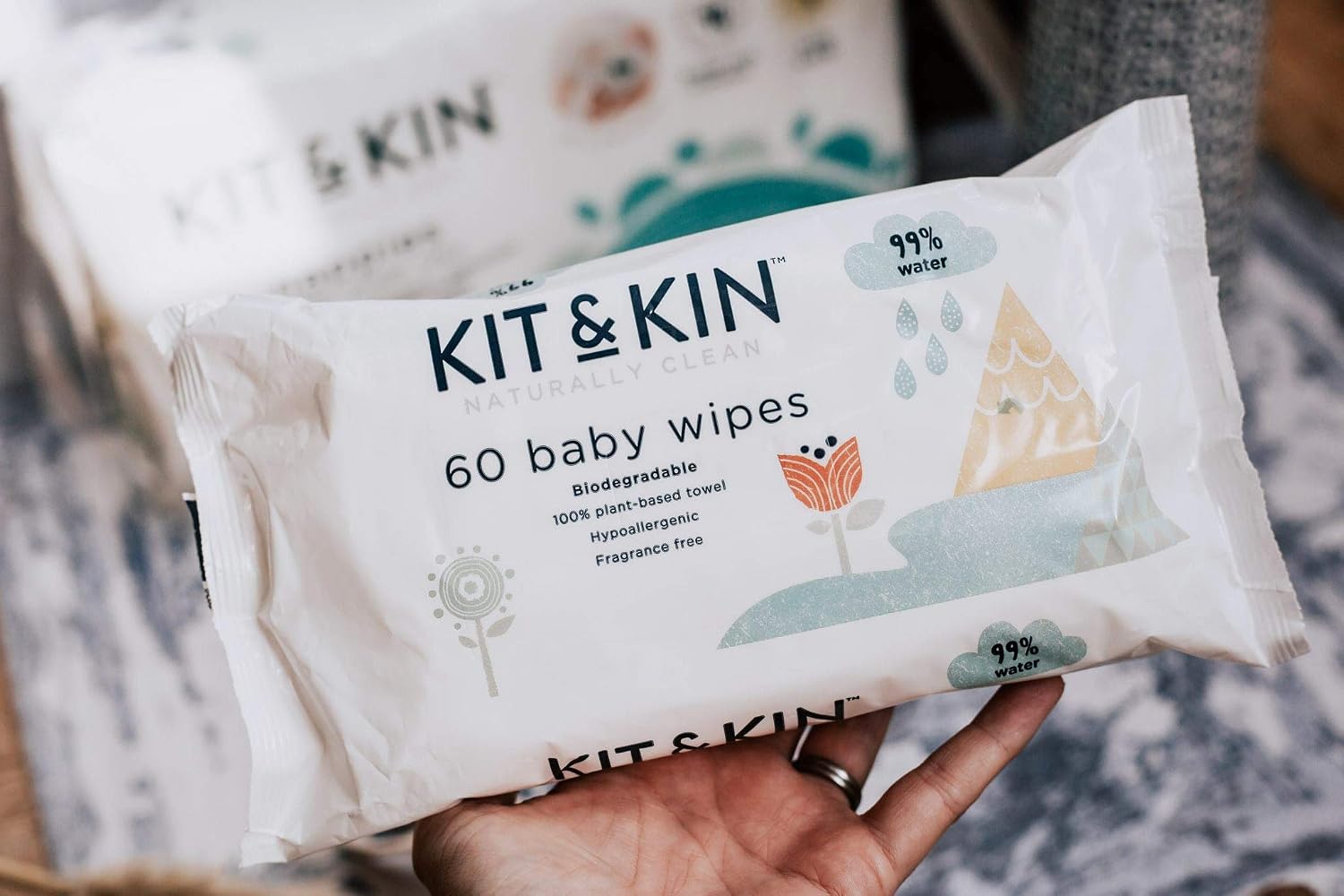 Kit & Kin Premium Baby Wipes, 600 Wet Wipes (10 packs), 60 count (Pack of 10) - Image 5