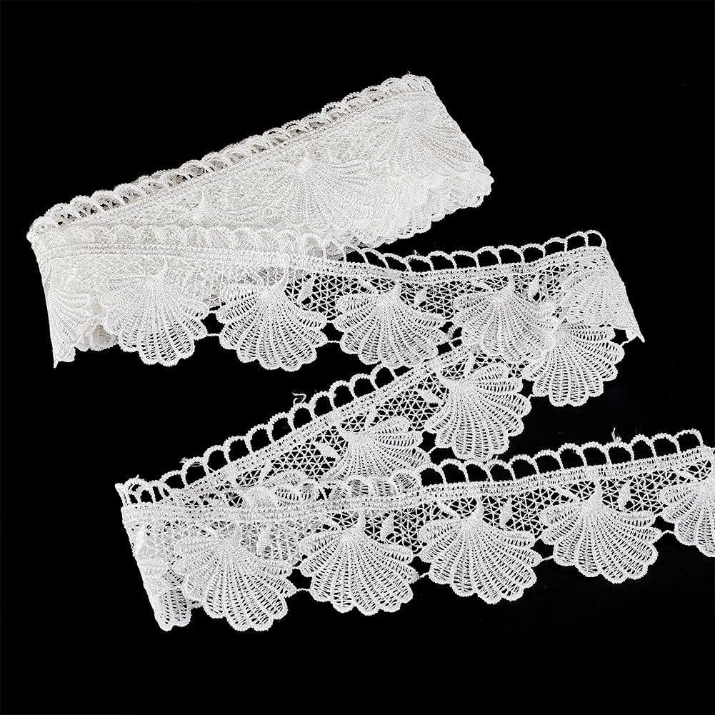 AHANDMAKER 5 Yards Venice Lace Ribbon, 2.4" Width White Flower Lace Ribbon, Venice Lace Trim Shell Shape Embroidered Lace Edge Trim for Crafts, DIY Sewing, Gift Wrapping, Bridal Wedding Decor
