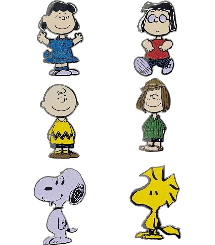Amazon.com: Grupo Erik Snoopy Enamel Pins Set of 4, Snoopy Gifts