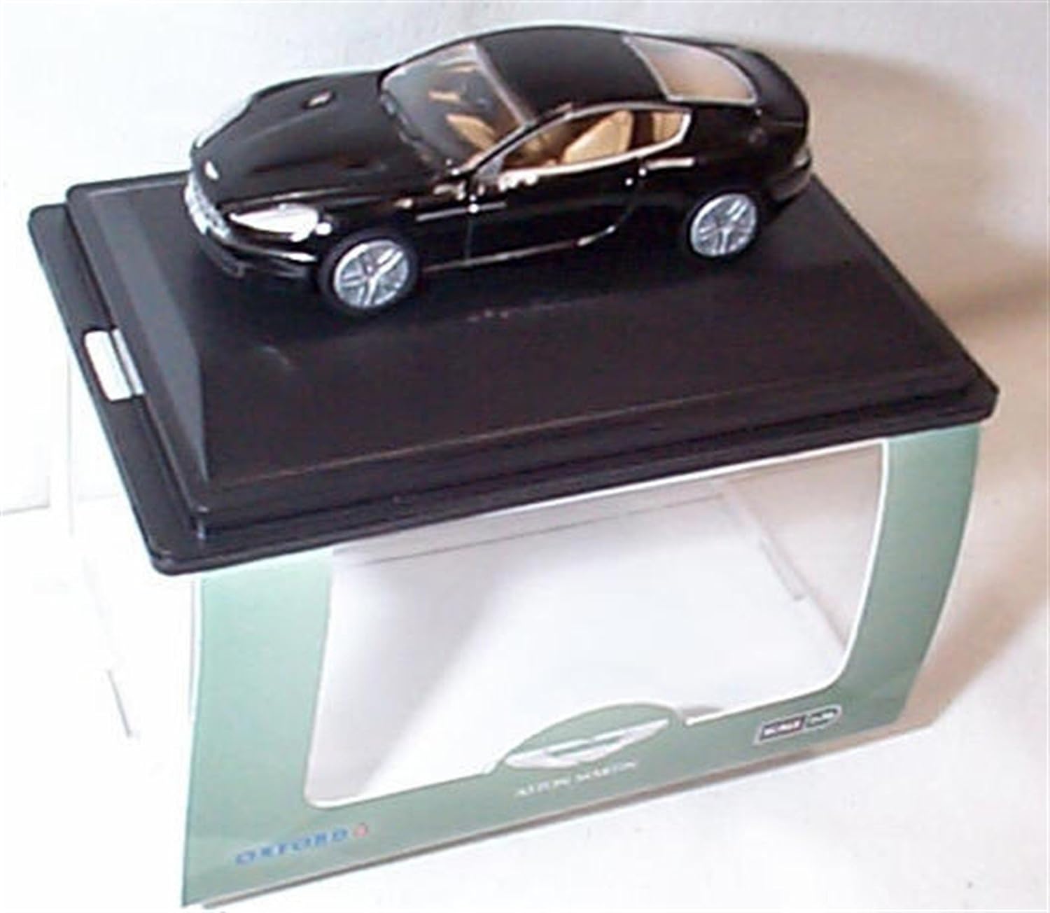 aston martin db9 toy car