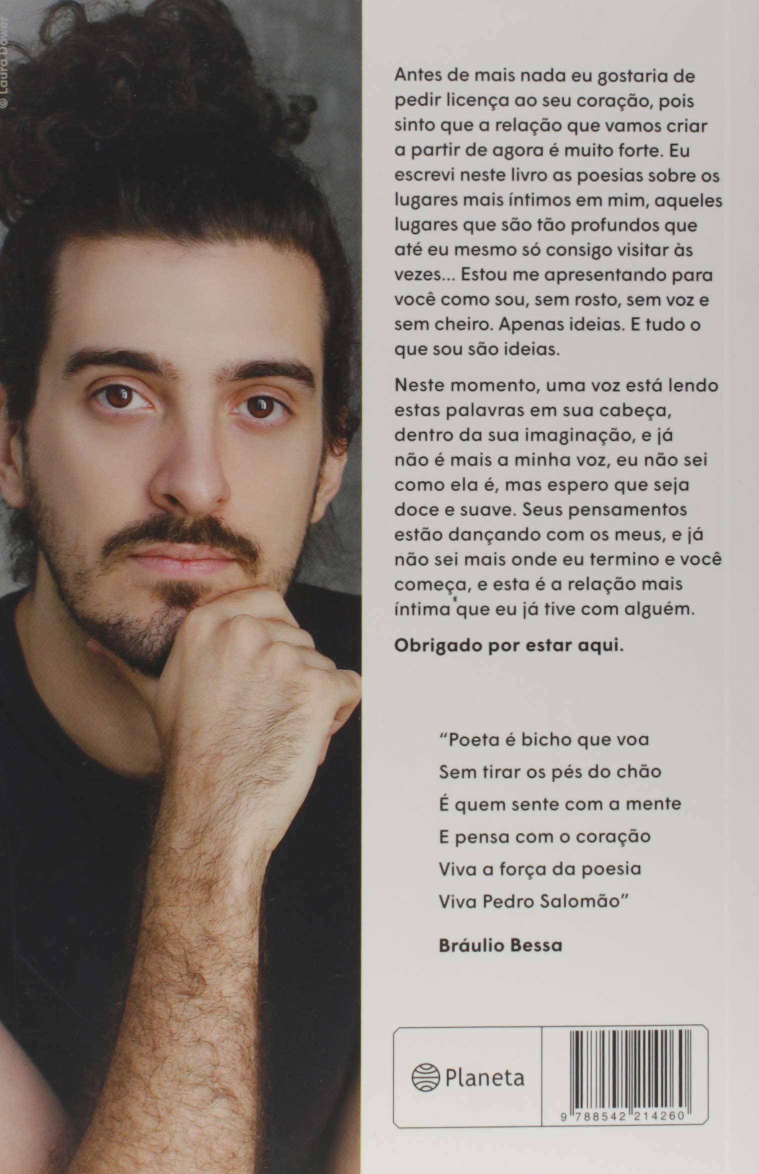 Livro 'Eu tenho sérios poemas mentais' por Pedro Salomão