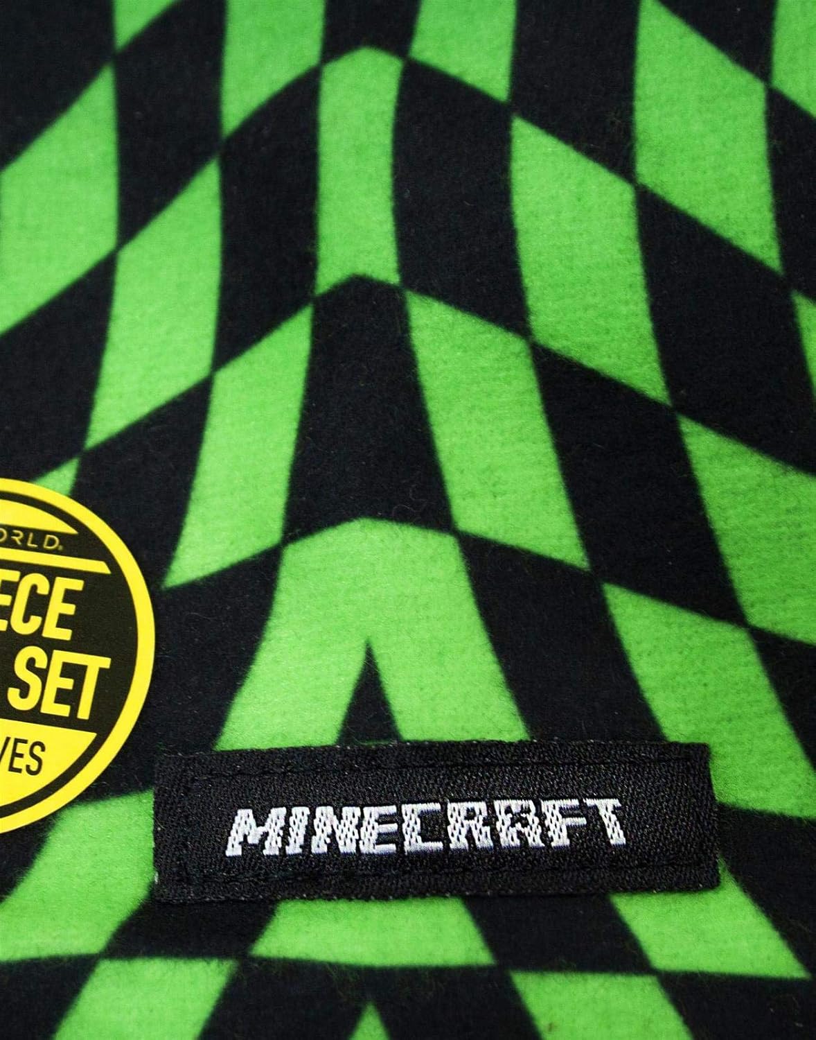 Minecraft Boy's Creeper Checkered 2 Piece Kids Hat and Gloves Set Black: Clothing