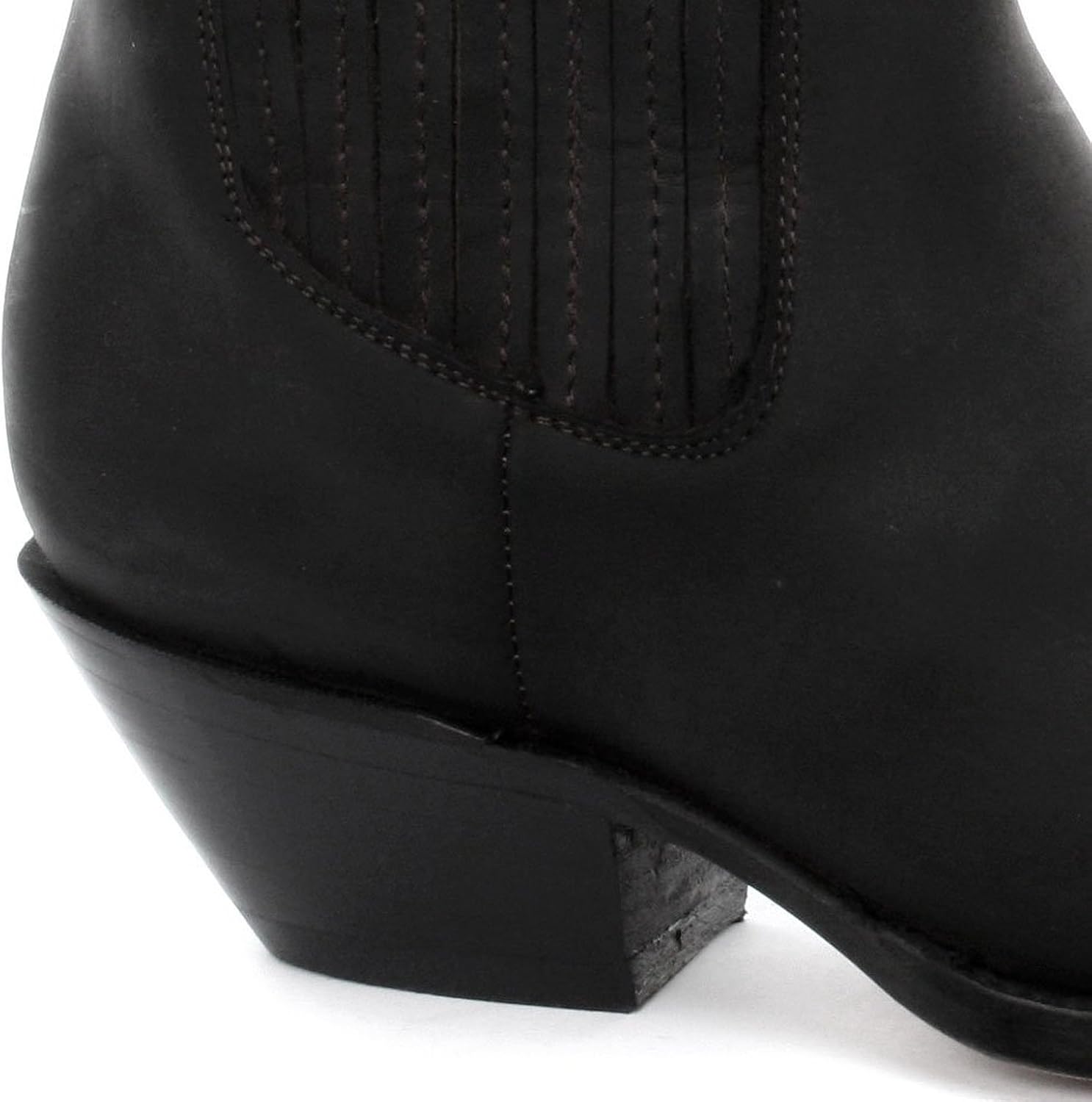 grinders mustang boots