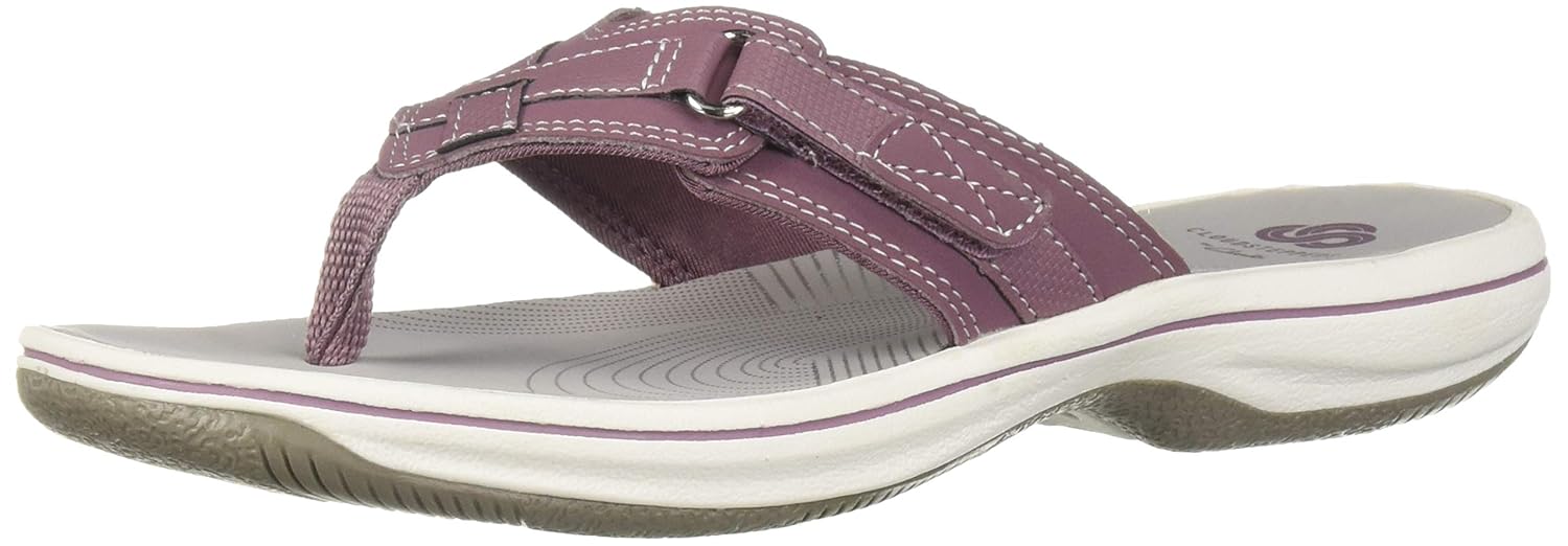 clarks flip flops womens brown
