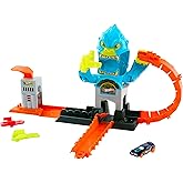 Hot Wheels City Gorilla Slam Attack Playset &amp; 1:64 Scale Toy Car | Track Set with Multiple Ways to Play, Includes Slam-Launcher &amp; Loop, Speed Snap Track Compatible