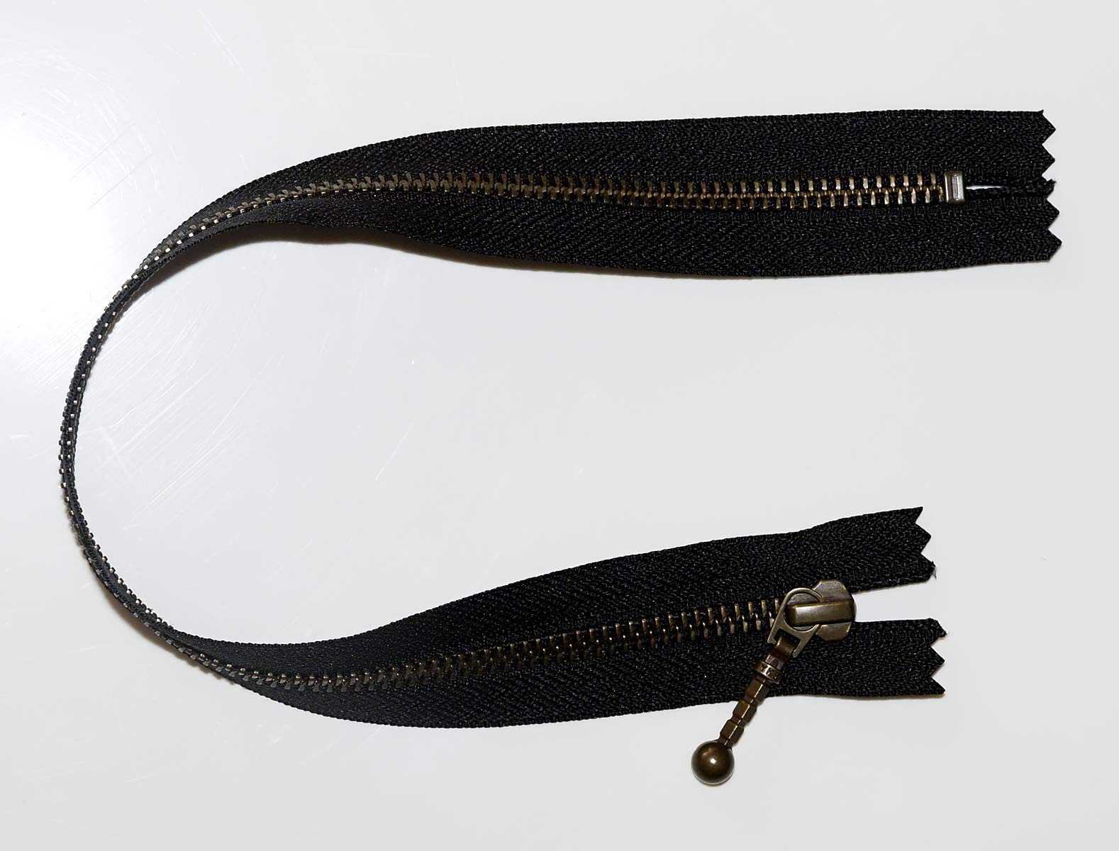 YKK Ball Stick Pin Metal Black Closed end Zip 8,10,12,14,16, 18, 20, 22, 24 inch. Width Size 5 (14 inch)