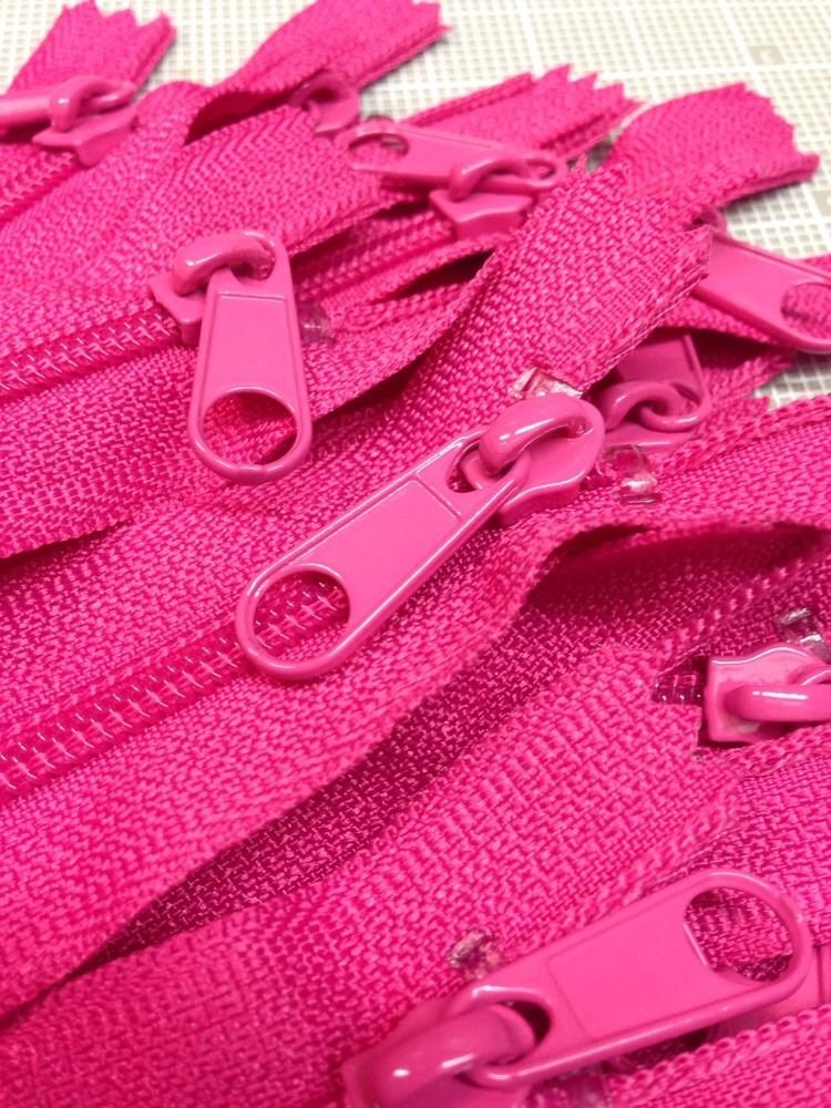 LOT of 10 Long Pull Handbag Zippers 14" Hot Pink 4 (5.1mm