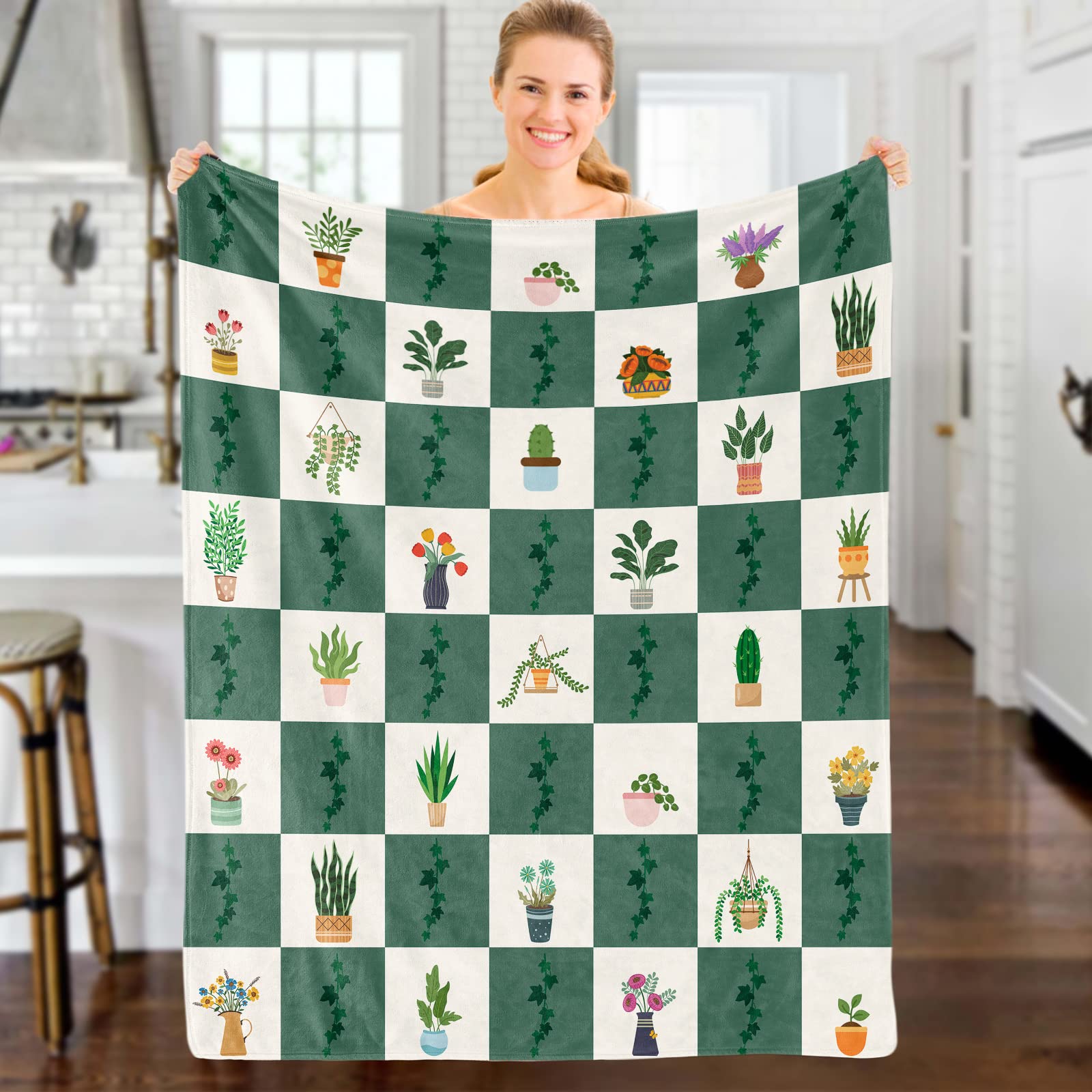 Domgoge Gifts for Plant Lovers, Soft Cozy Blanket Throw, Warm Potted Succulents Cactus Houseplants Botanical Fleece Flannel Blanket, Ideas Lady Gardener Women Girls, 130x152 cm, Plant-green