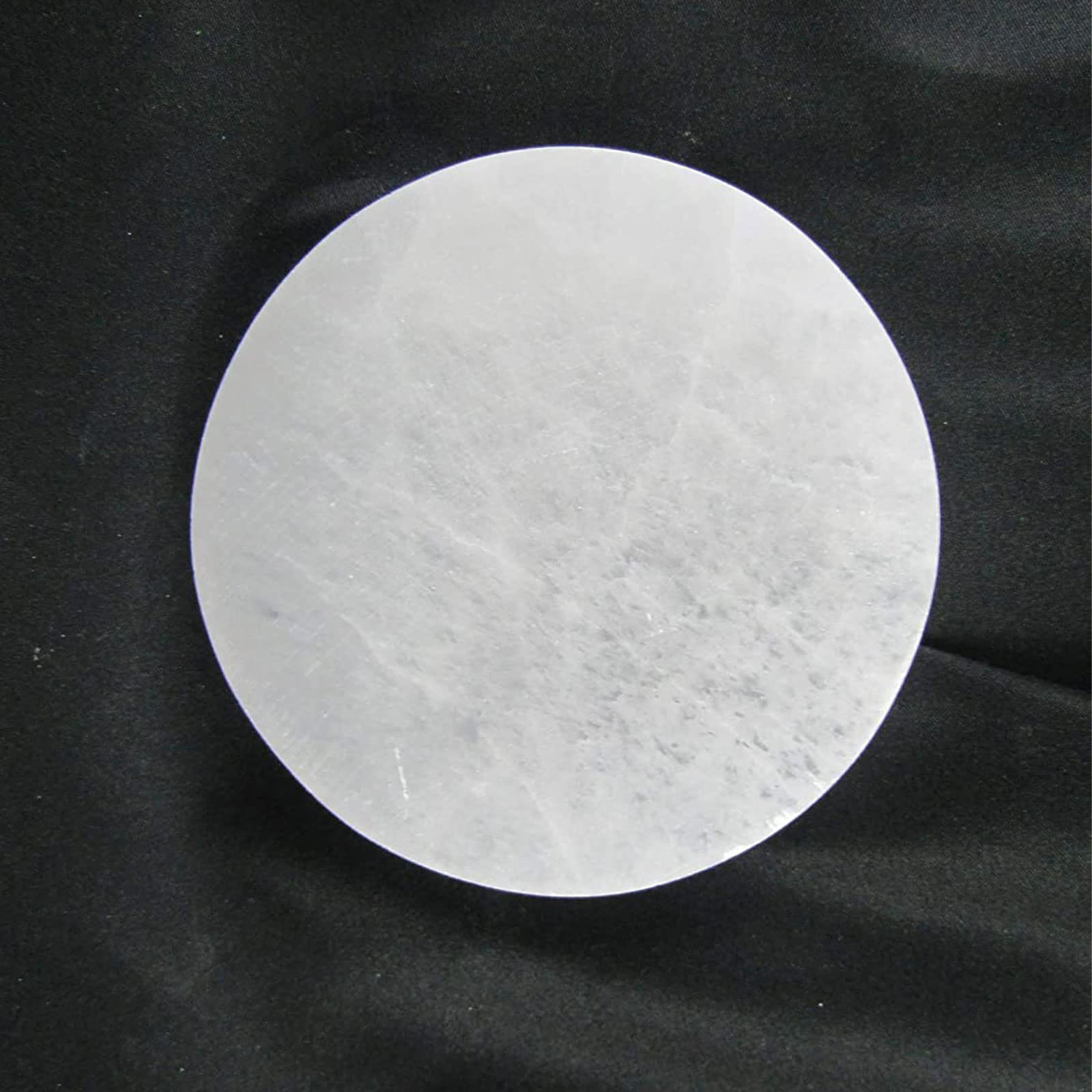 H&H HOMEDECOR LTD H&H Selenite Crystal Charging Round Plate Natural White Selenite Disk Healing Spiritual Cleanse and Recharge Handmade Crystals Charging Plate Decoration Gift (10 cm)