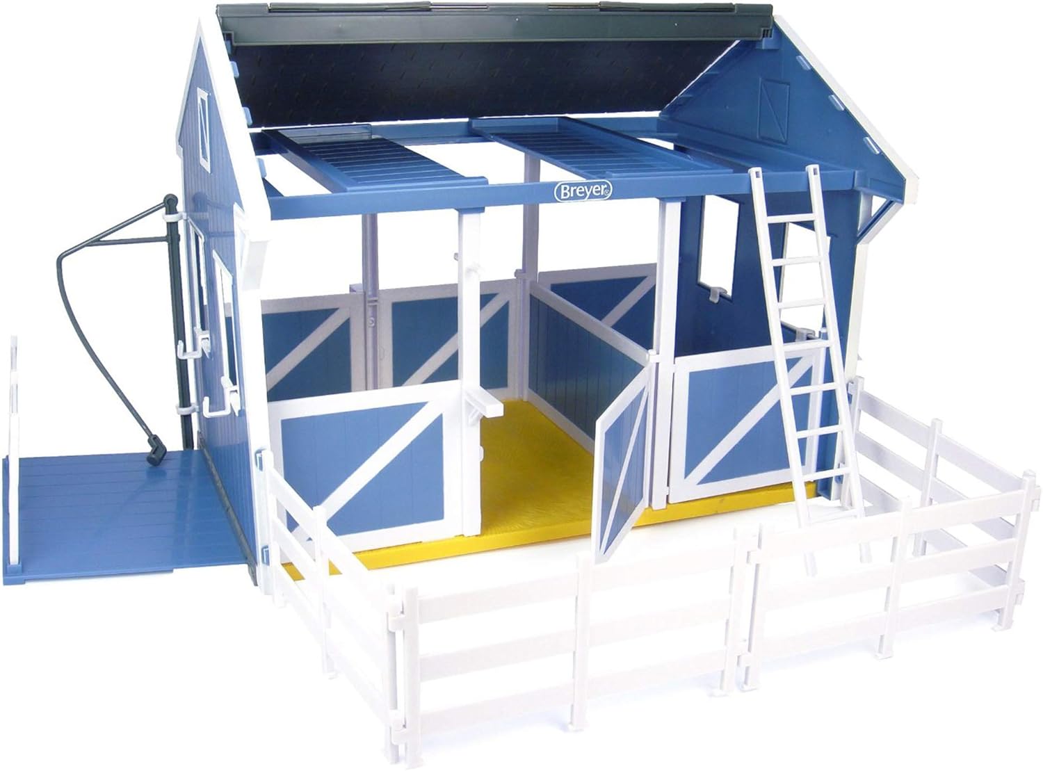 Amazon Com Breyer Freedom Series Classics Country Stable With