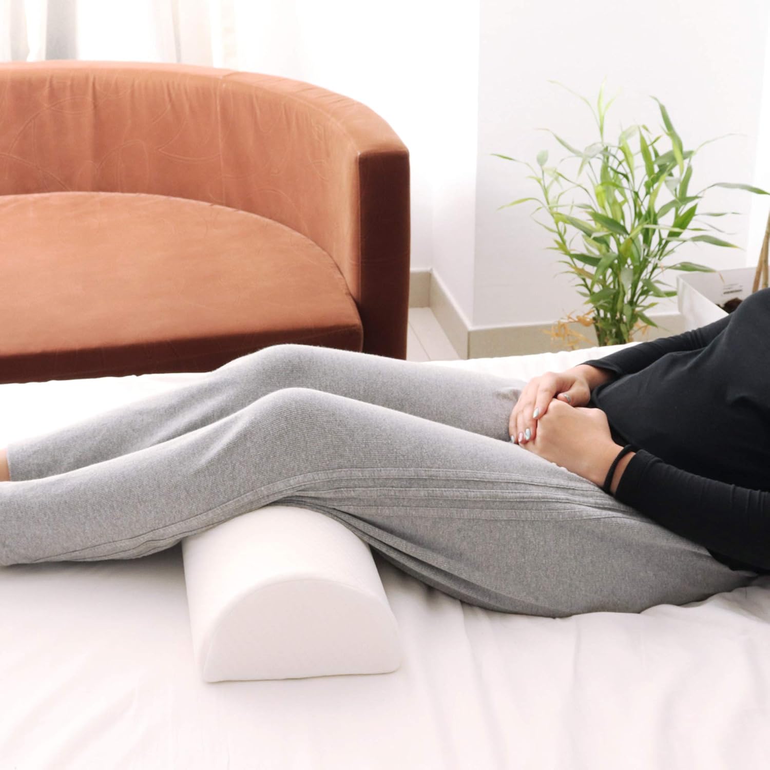 MOON Everlasting Comfort Bolster Pillow for Legs firm Foam Half Moon