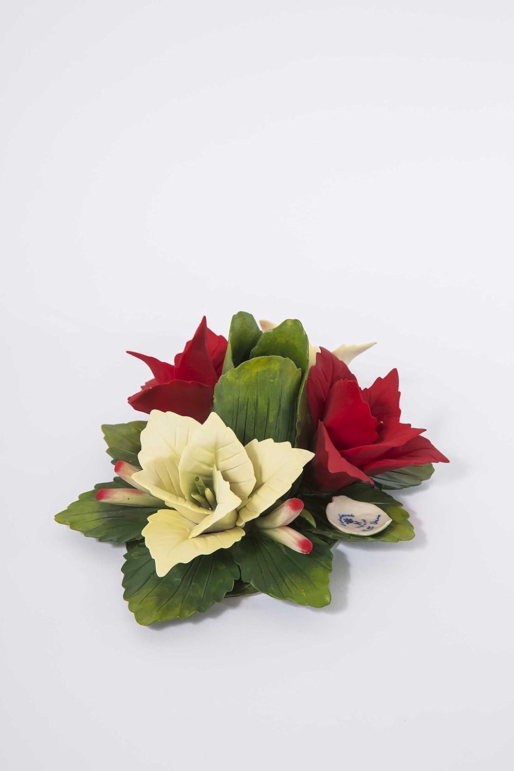 Amazon Com Capodimonte Handmade And Handpainted Porcelain Candleholder With Christmas Poinsettia Handmade