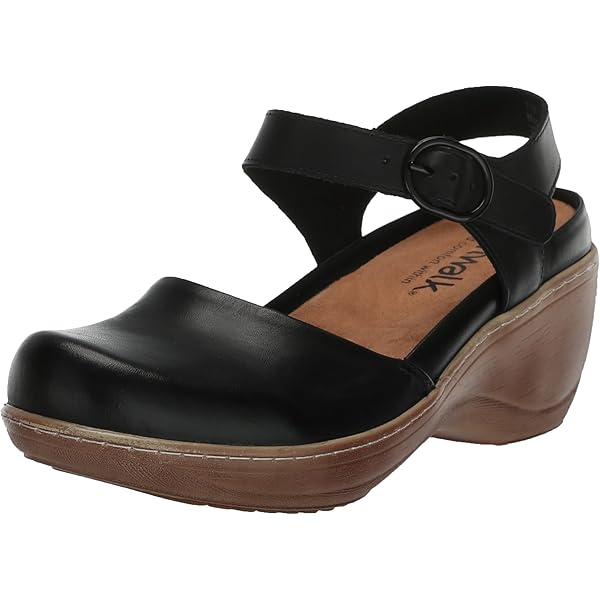 Amazon.com | SoftWalk Womens Asmara Black Embossed 7 Medium | Shoes