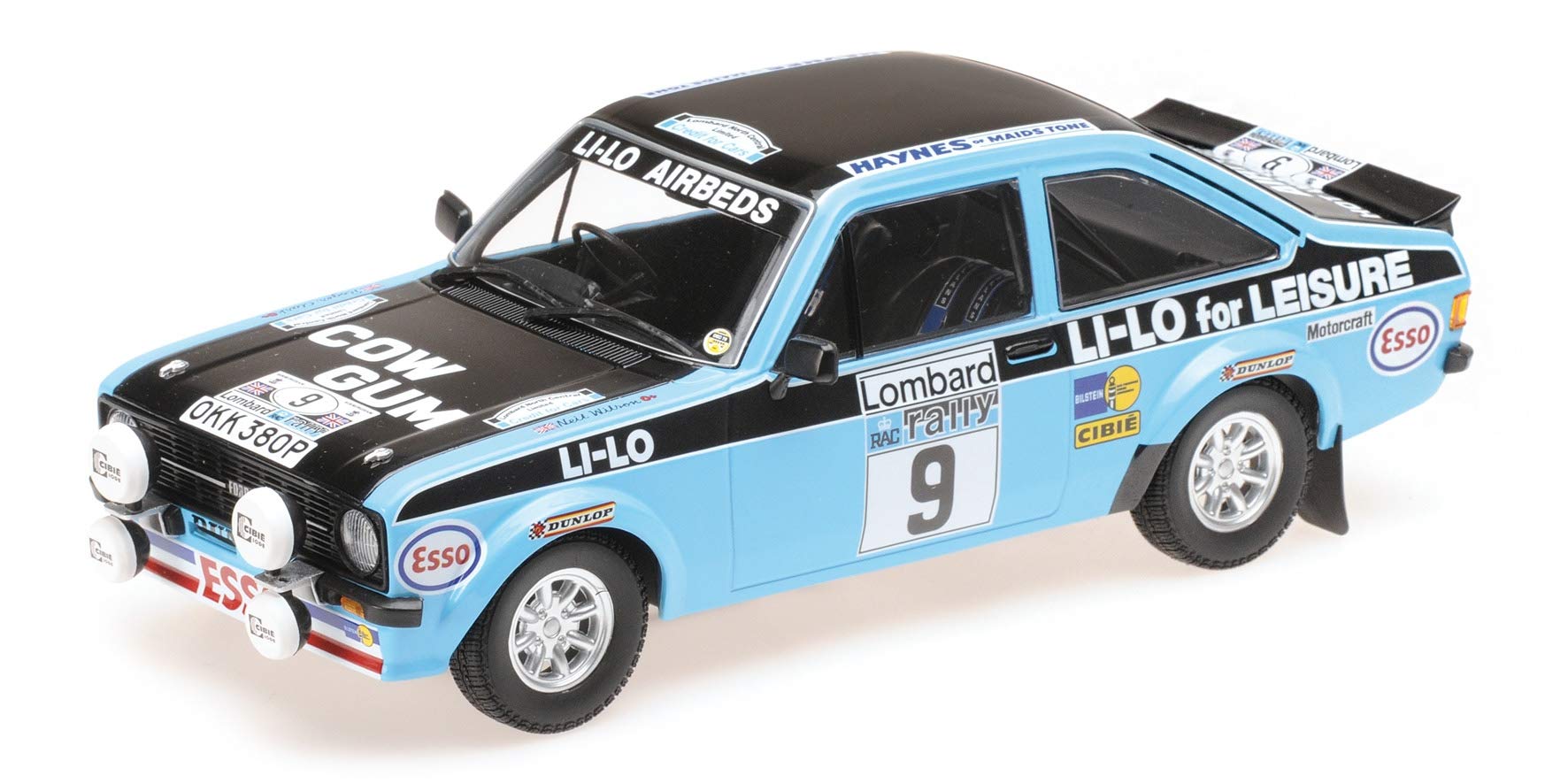 Minichamps 155788709 Collectible Miniature Car - Blue/Black