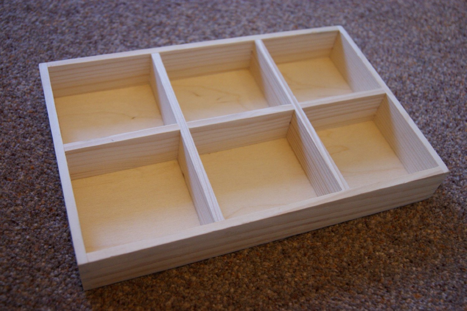 NEW !!! PLAIN WOOD - WOODEN TRAY 6 COMPARTMENTS Decoupage 27,5 x 18cm CRAFT