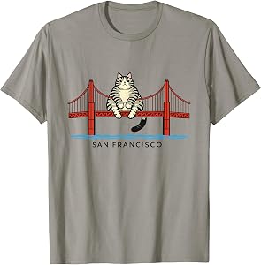 San Franciscos Cat Golden Gates Bridge Cat Reading Books T-Shirt