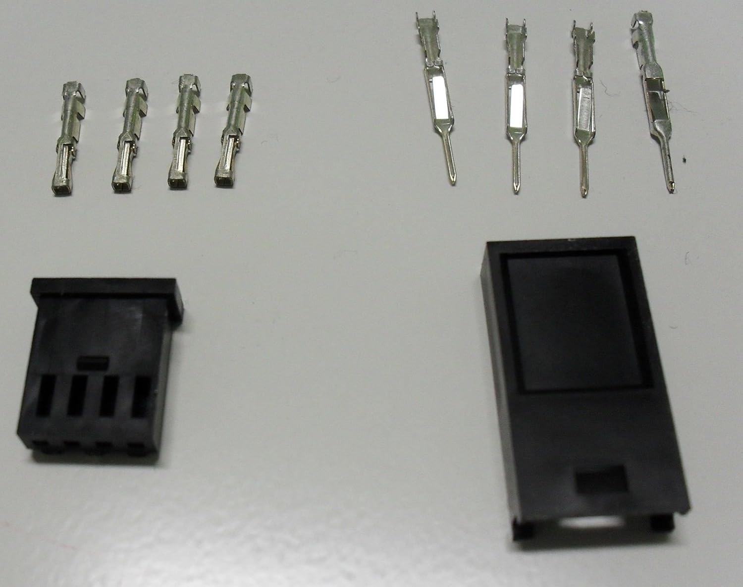 Connettore Molex Femmina A 4-pin Cavi E Connettori