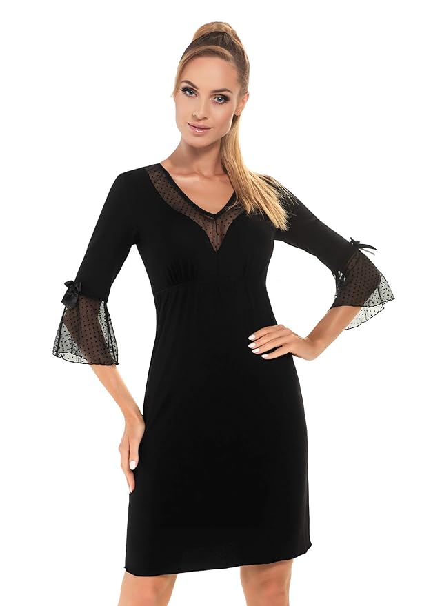 Donna Elegantes und sehr hochwertiges Nachthemd/Negligee/Sleepshirt mit zarter Spitze