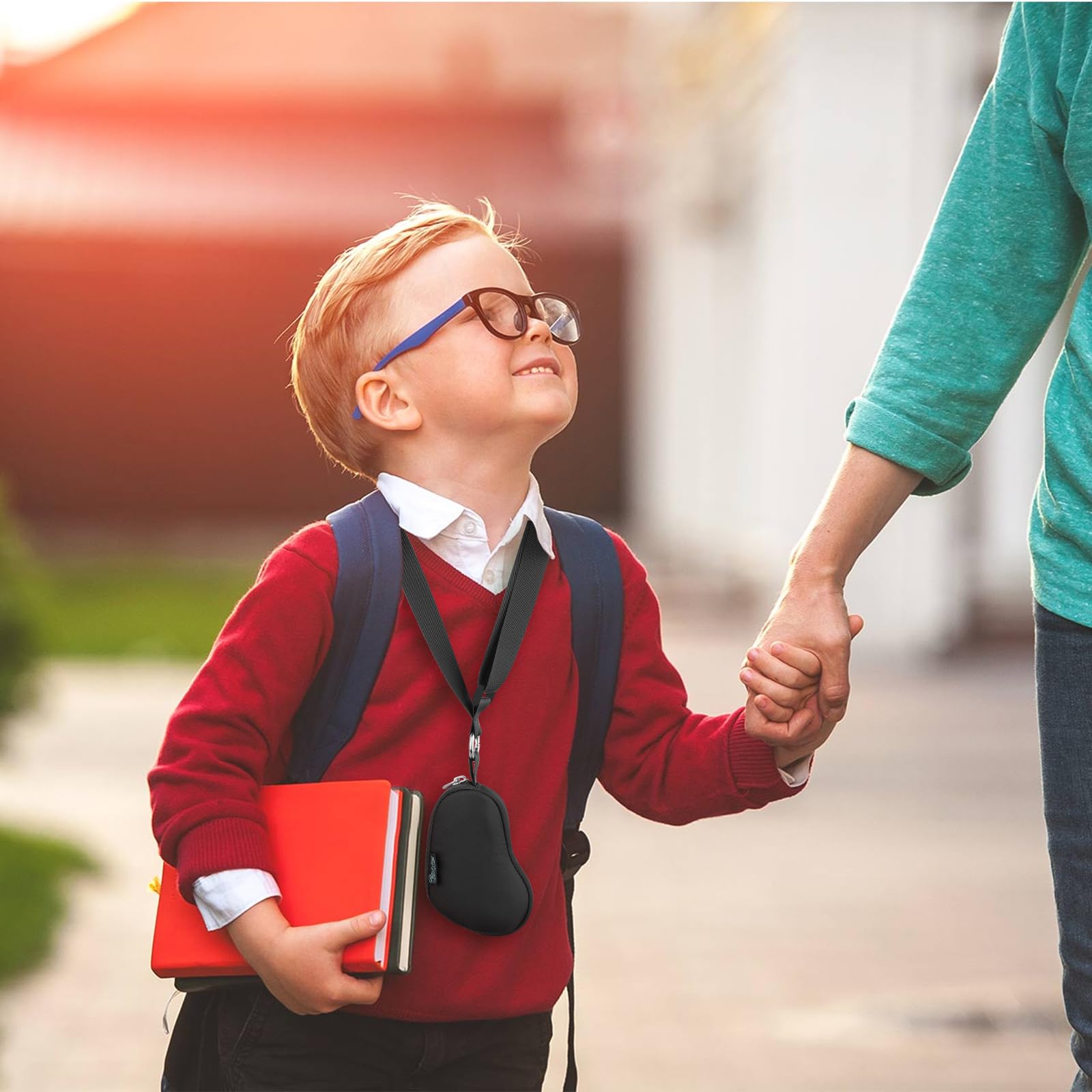 Beautyflier Asthma Inhaler Case Lanyard Holder Keychain Travel Handy Mini Bag for Adults and Kids, Does Not Include Inhaler (Black)